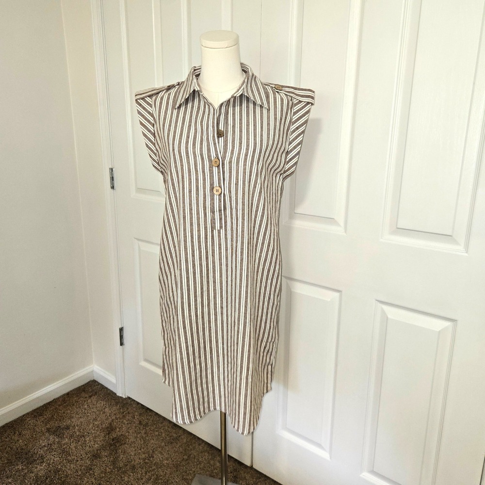 J GEE Shirt Dress Womens Small Brown White Striped Safari Padded Cap Sleeve‎